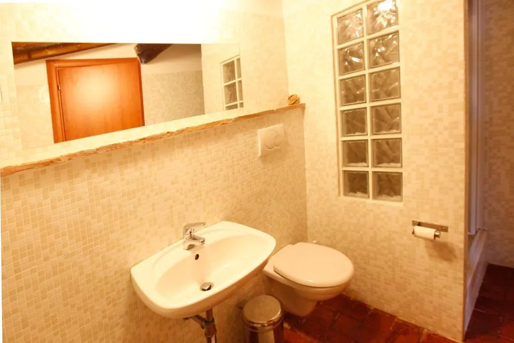 Farm stay Fattoria Albanese Labardi Villa Marliano