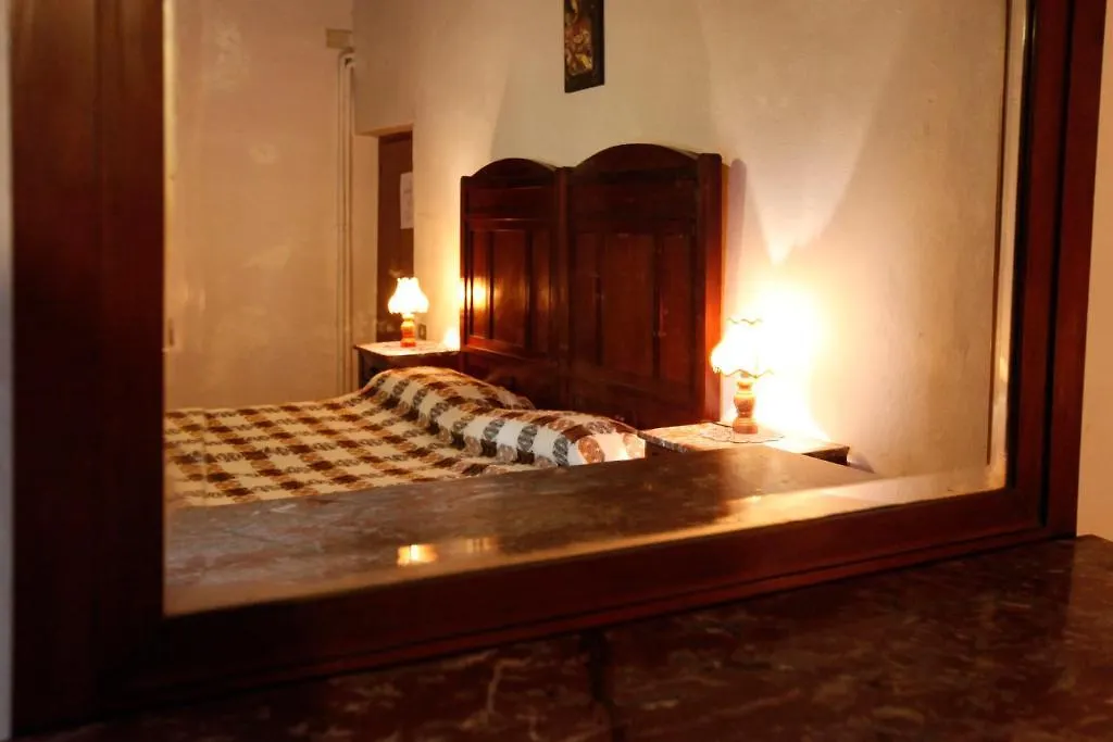 Fattoria Albanese Labardi Villa Marliano Farm stay