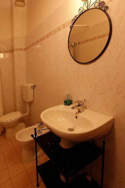 Fattoria Albanese Labardi Villa Marliano Farm stay